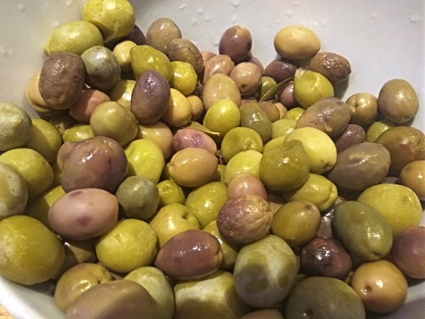 Super tasty olives and Egyptian pickles Super tasty olives and Egyptian pickles