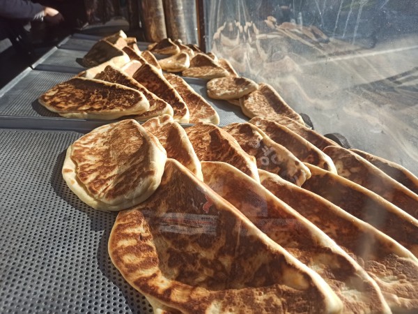 What to eat in a touristic place in Romania? What to eat in a touristic place in Romania?