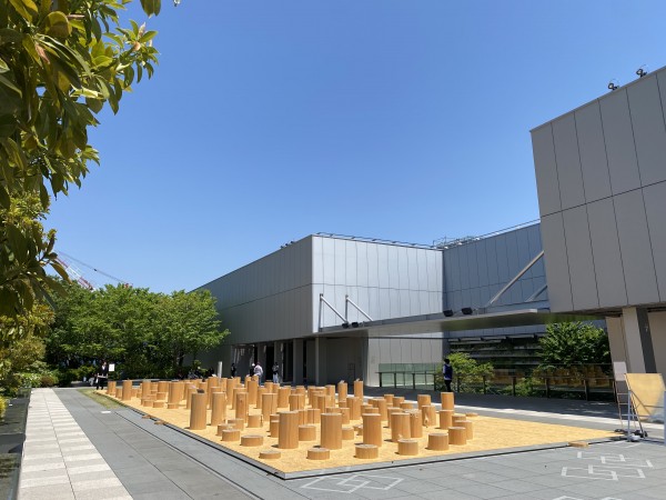 Starbucks with a View: Rooftop Garden at GINZA SIX in Tokyo Starbucks with a View: Rooftop Garden at GINZA SIX in Tokyo