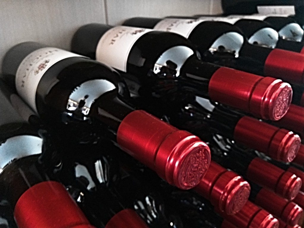 Château Musar Hochar Père Et Fils 2014. Château Musar Hochar Père Et Fils 2014.