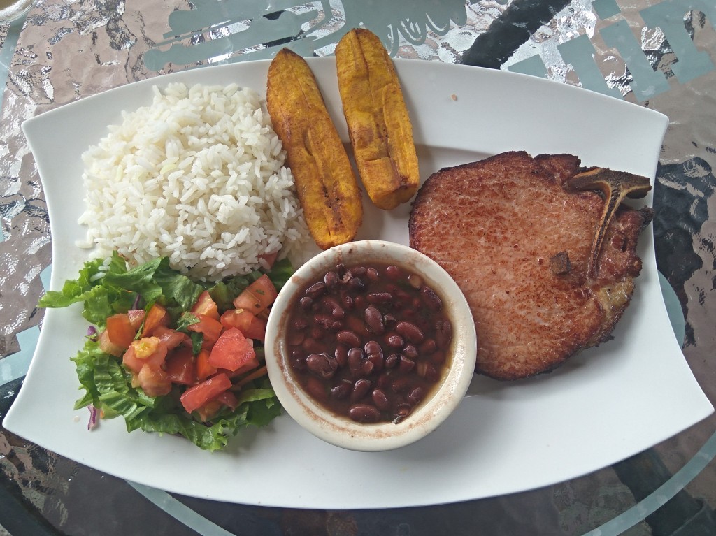 Casado con cerdo - casado with pork - Costa Rica Casado con cerdo - casado with pork - Costa Rica