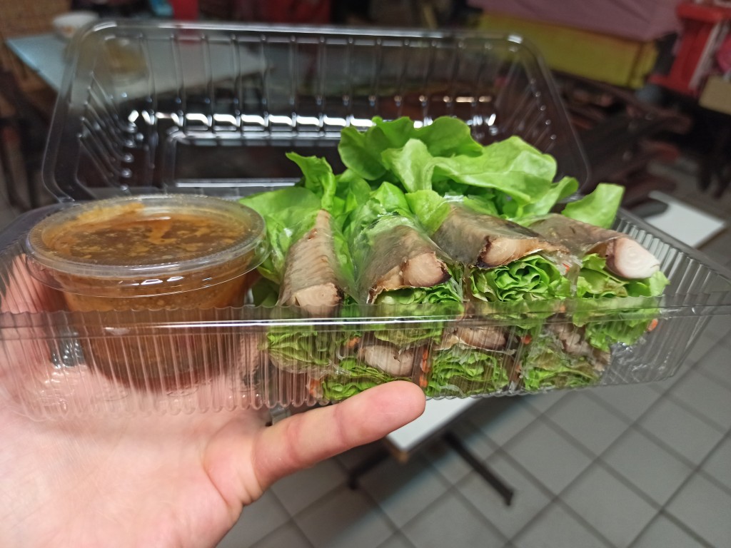 Fresh tuna spring rolls with a lovely sweet and spicy sauce Fresh tuna spring rolls with a lovely sweet and spicy sauce