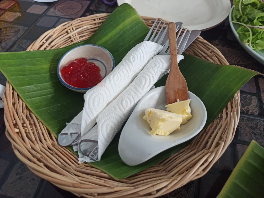 What to eat before a jungle trek in Thailand? 7 top breakfast sets before trekking in Thailand - Toasts with jam What to eat before a jungle trek in Thailand? 7 top breakfast sets before trekking in Thailand - Toasts with jam