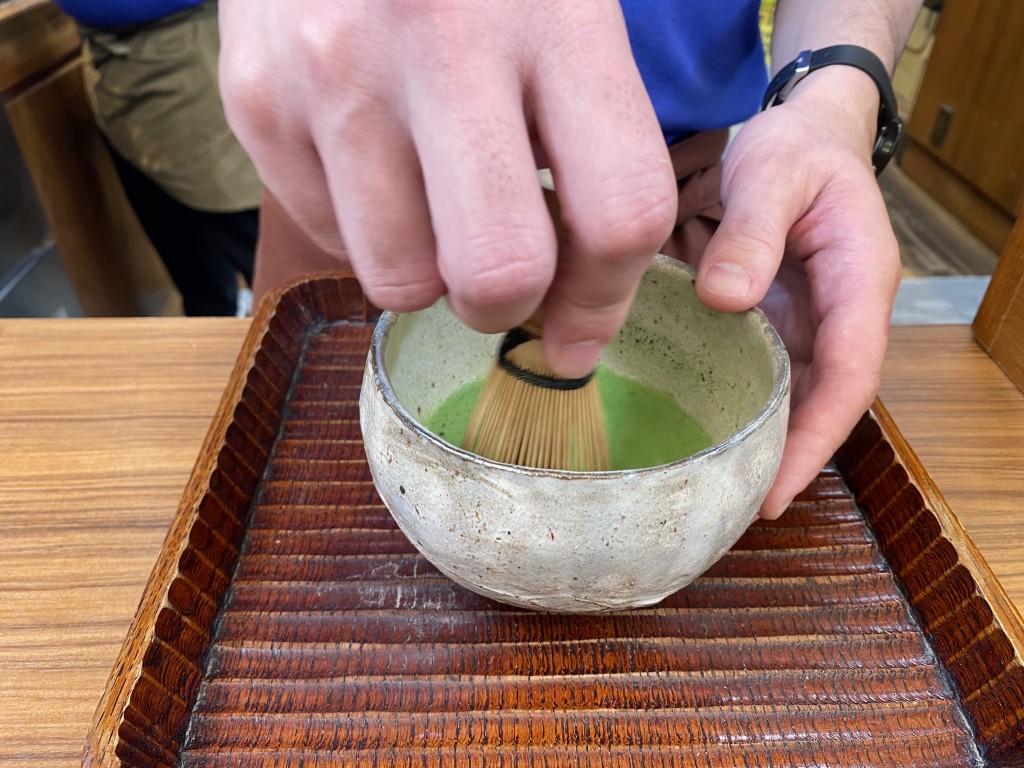 Create this characteristic froth by whisking or shaking the beverage. Whisk in the direction from the bottom of the ‘chawan’ or bowl till the upper layer of the beverage Create this characteristic froth by whisking or shaking the beverage. Whisk in the direction from the bottom of the ‘chawan’ or bowl till the upper layer of the beverage