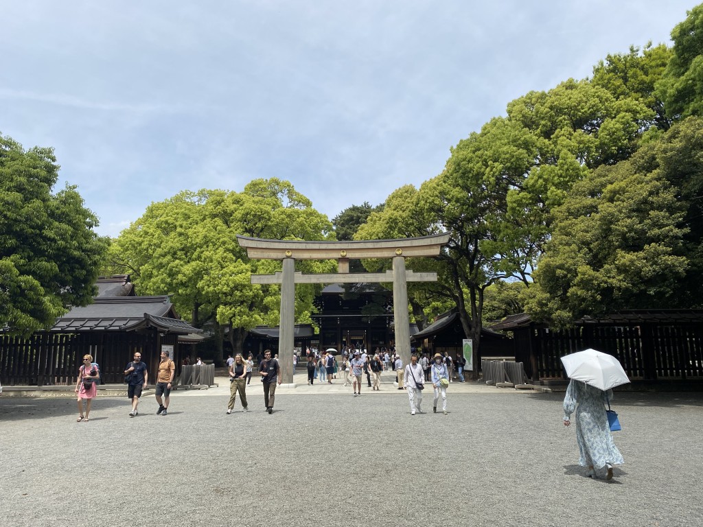 Meiji Jingu Shrine, Tokyo, Japan Meiji Jingu Shrine, Tokyo, Japan