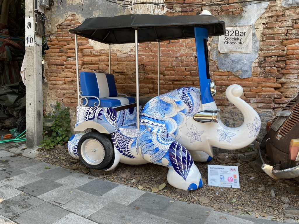 12. Indigo Blue Tuk Tuk 12. Indigo Blue Tuk Tuk